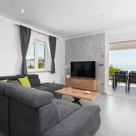 Hillsea Villa Moscenice